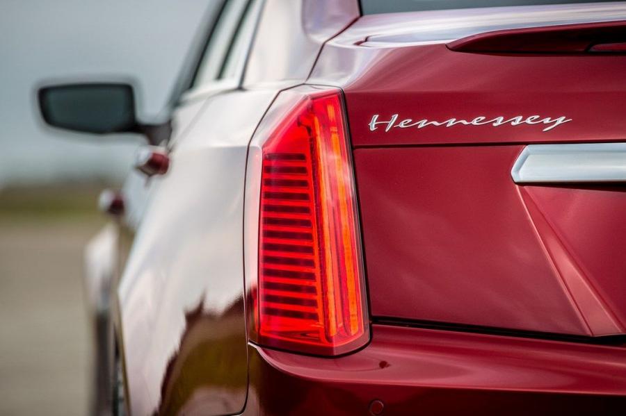 Детали экстерьера Cadillac CTS-V HPE750 by Hennessey 2016 года  (фото 8 из 10)